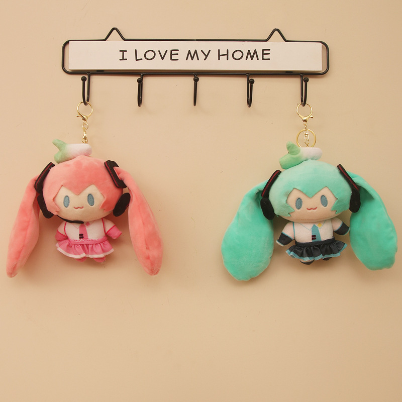 Gantungan Kunci Boneka Anime M - Anime Merchandise Keychains ulasan dan harga